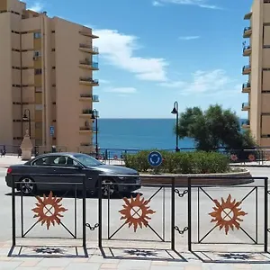 En Playa Carvajal , Fuengirola España